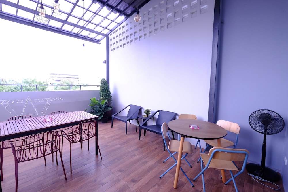 neveu premier residence