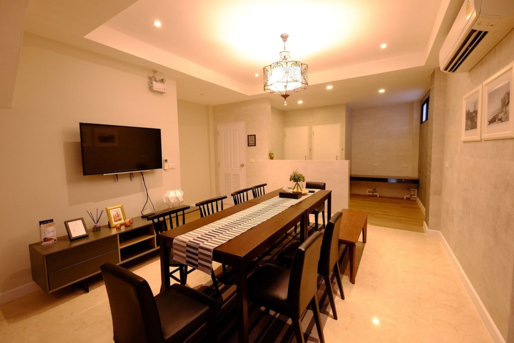 neveu premier residence