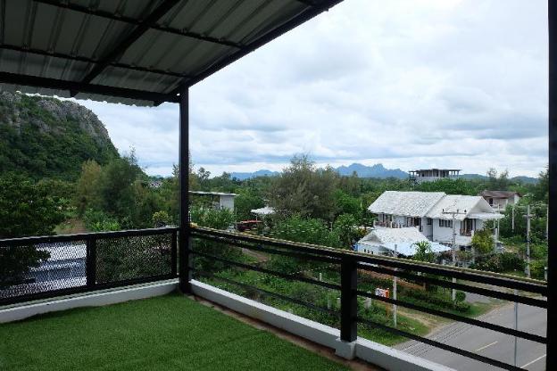 rublom and chomview huahin pranburi
