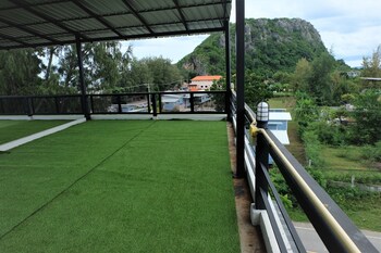 rublom and chomview huahin pranburi