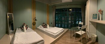 busket hostel
