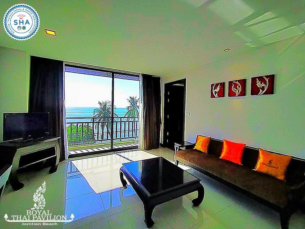 royal thai pavilion jomtien boutique resort