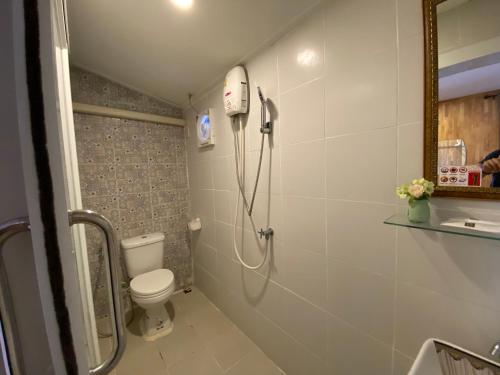 bed in beyt boutique hotel