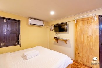 bed in beyt boutique hotel