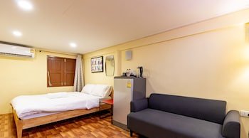 bed in beyt boutique hotel