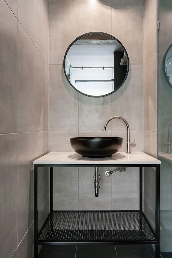 the ex capital hotel