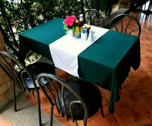 the green plaza hotel