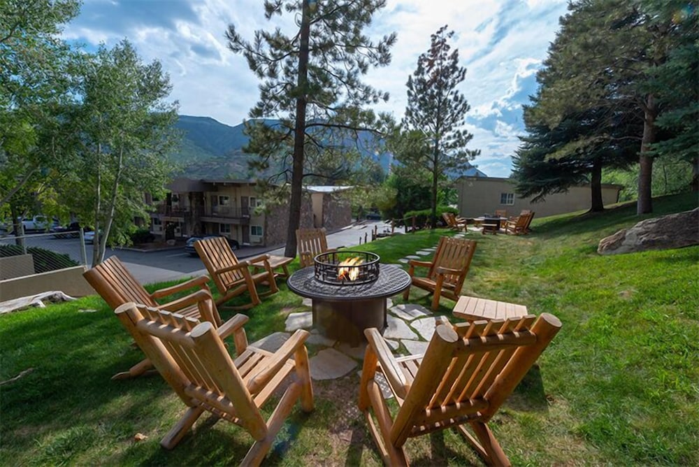 best western antlers at glenwood springs