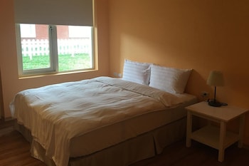 american village resort