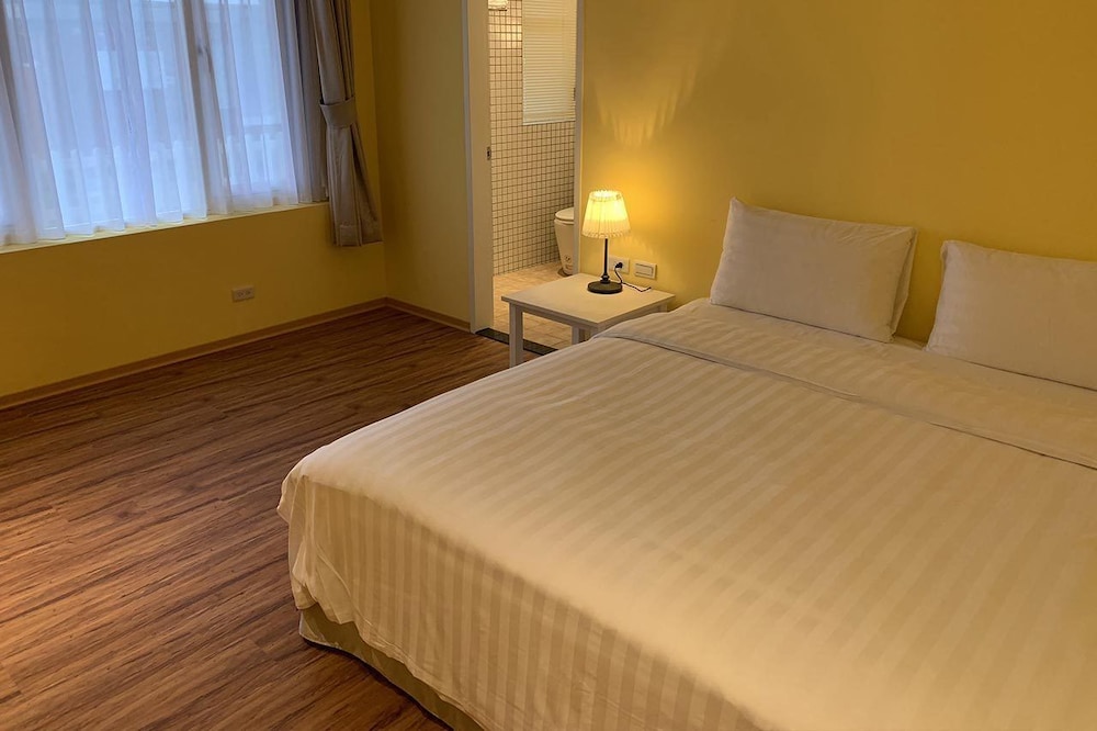 american village resort