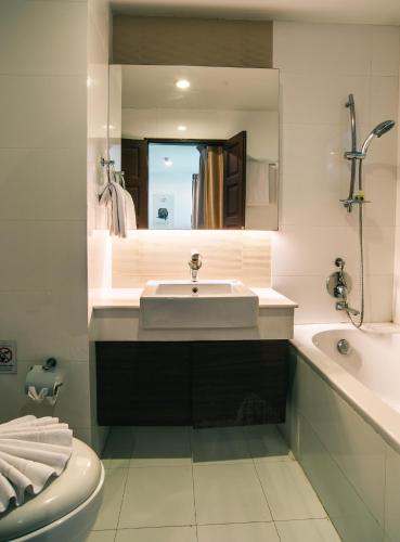 icheck inn residences patong