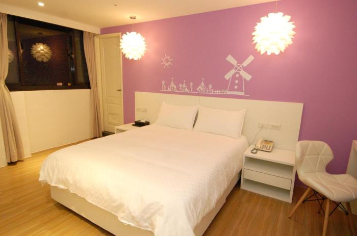 season 5 inn