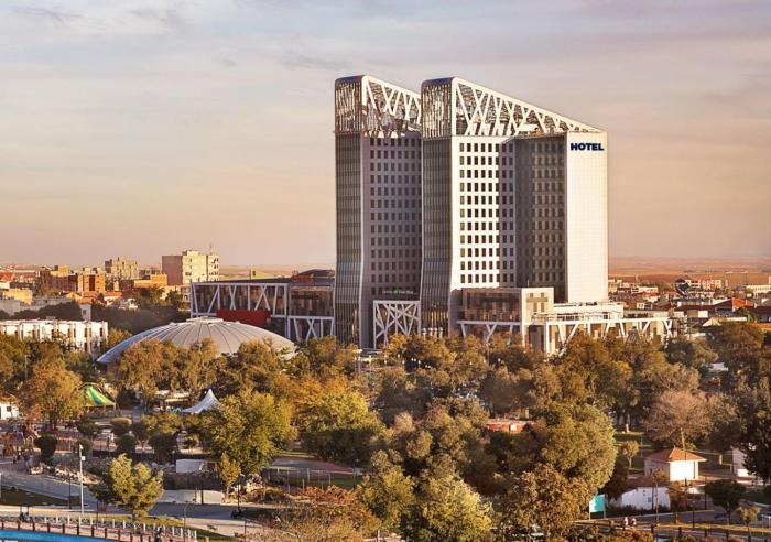 park mall hotel and conference center