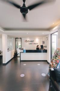 isilver hotel
