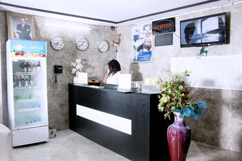 nora hotel