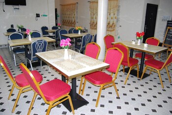 nora hotel