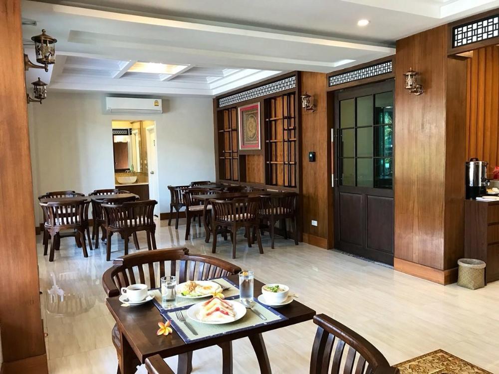 lima lanna hotel