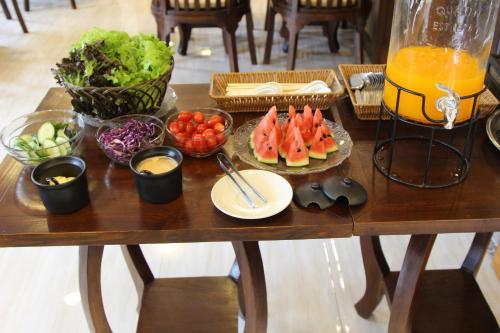 lima lanna hotel