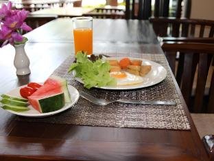 lima lanna hotel