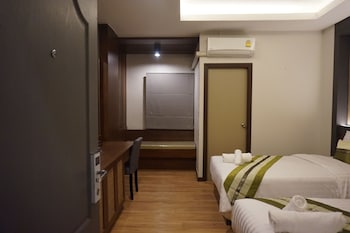 lima lanna hotel