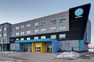 Tru By Hilton Edmonton Windermere,Edmonton>>Central Alberta,3 star