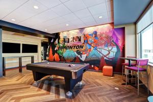 tru by hilton edmonton windermere