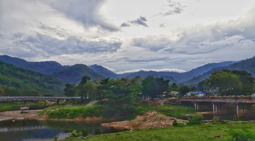 pattama resorts khiri wong