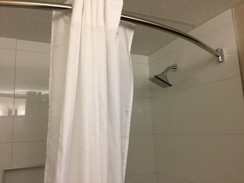 super 8 by wyndham spruce grove