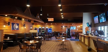 super 8 by wyndham spruce grove