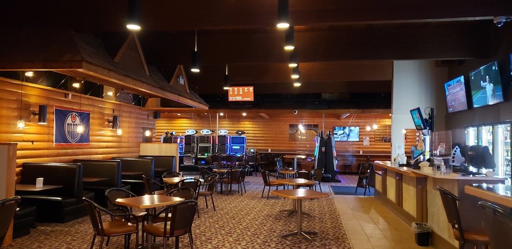 super 8 by wyndham spruce grove