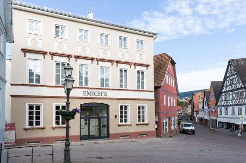 emichs hotel