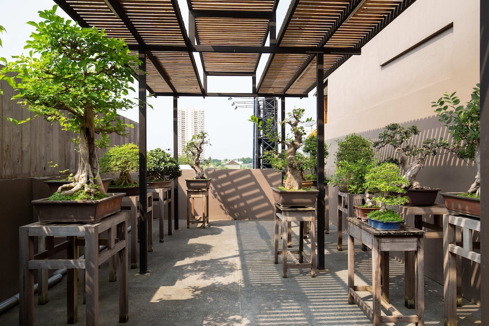 the bridge an eclectic luxotel chiangmai