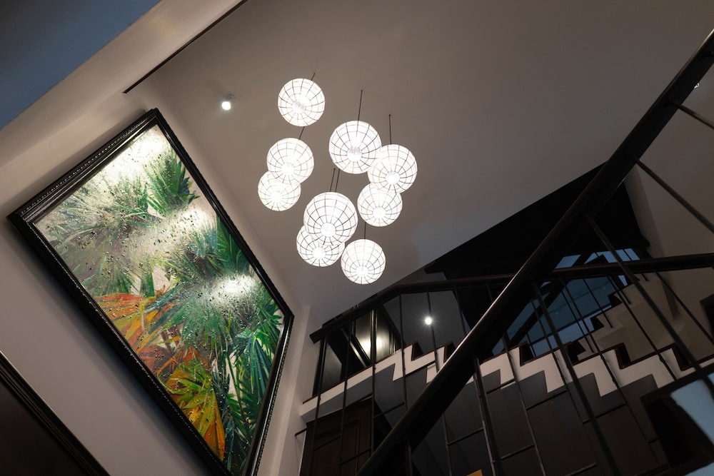 the bridge an eclectic luxotel chiangmai