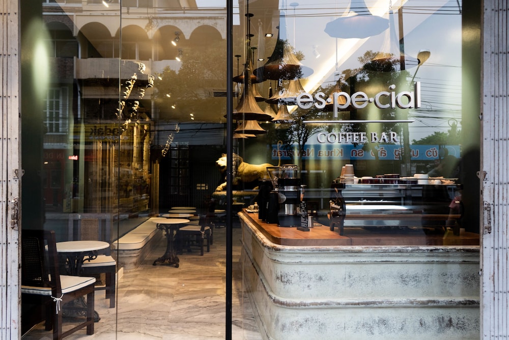 the bridge an eclectic luxotel chiangmai