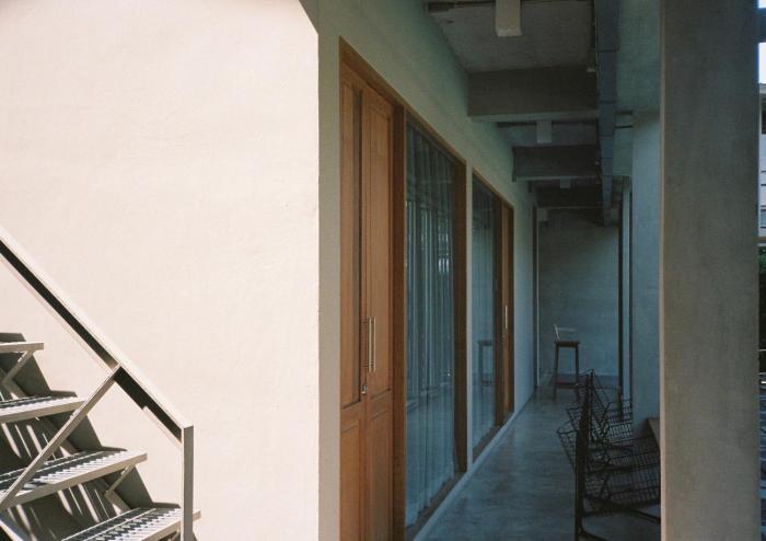 sunkiss pool bed cafe