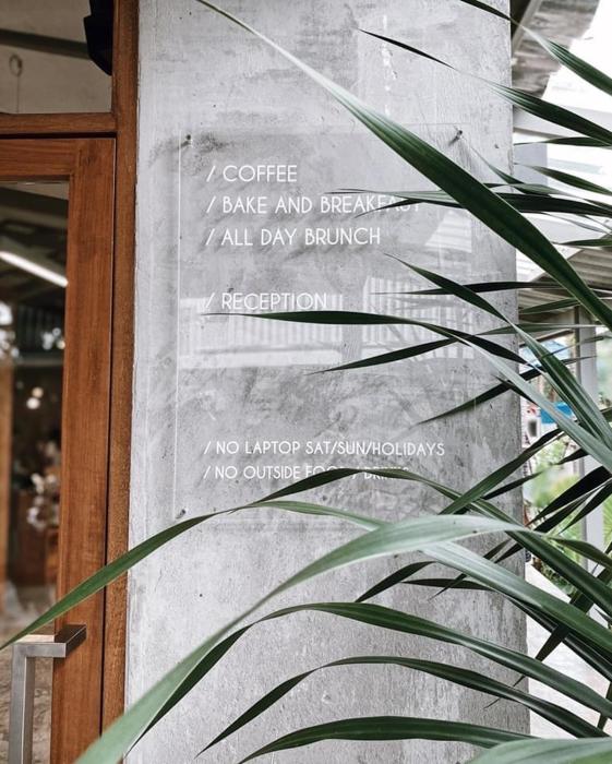 sunkiss pool bed cafe