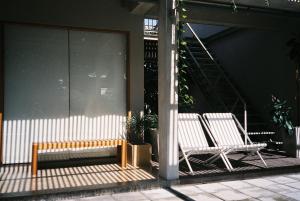 sunkiss pool bed cafe