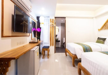 anumat premium budget hotel