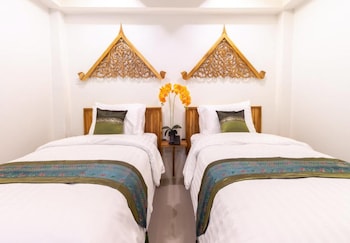 anumat premium budget hotel