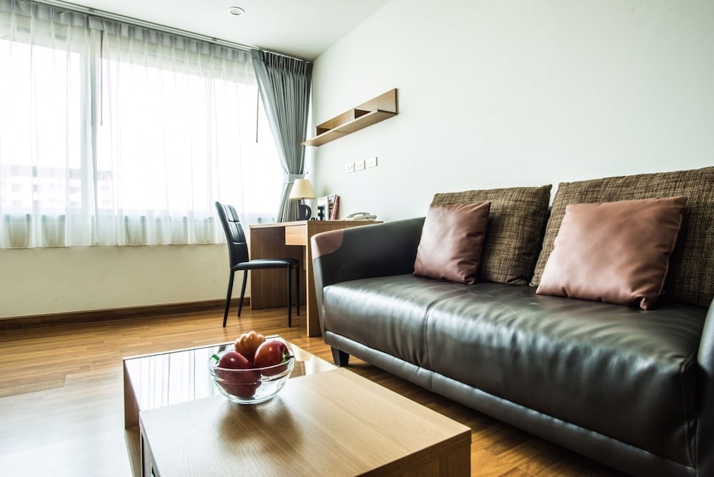 winner prachinburi and serviced apartment