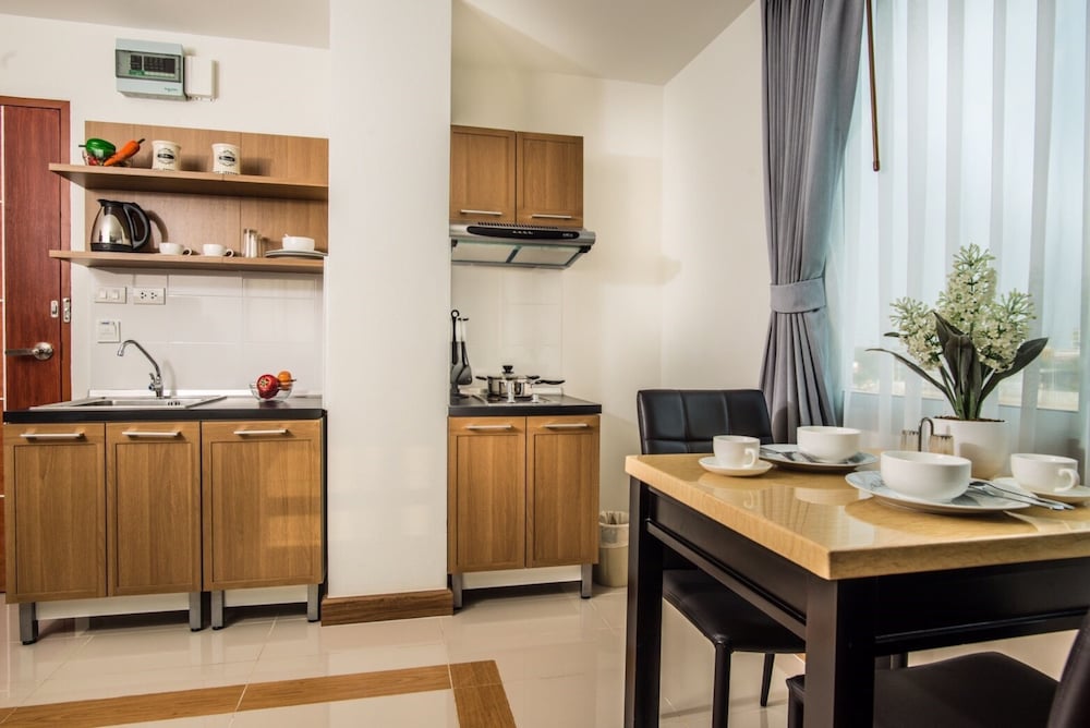 winner prachinburi and serviced apartment