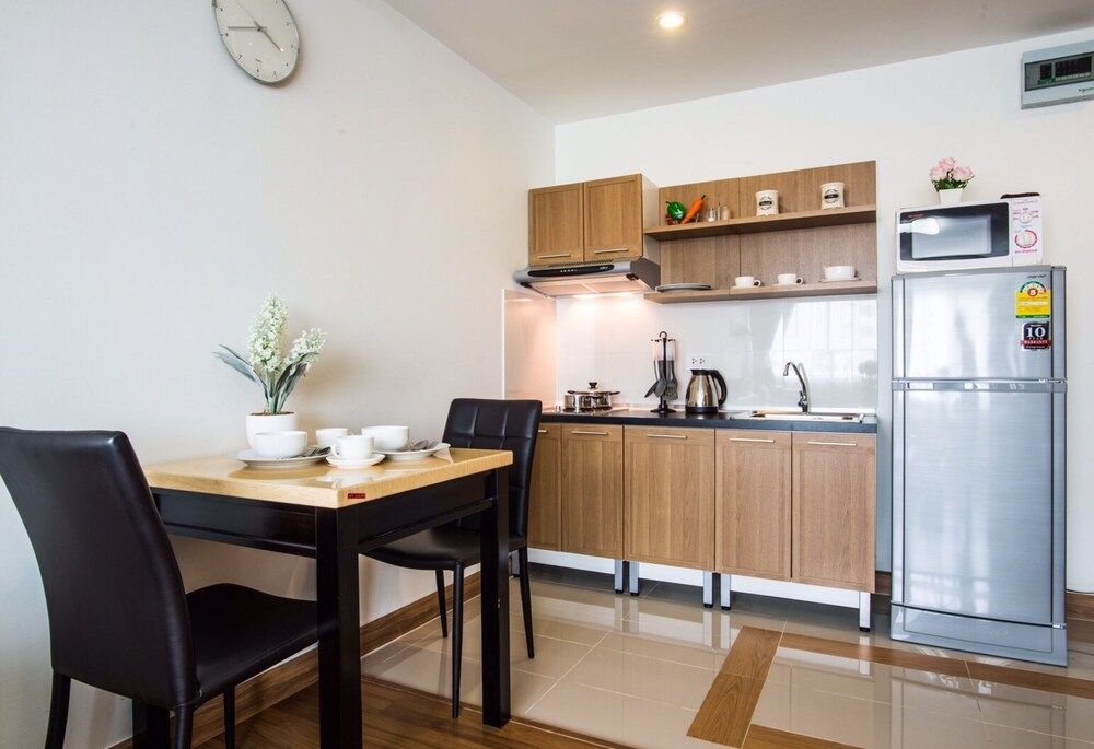 winner prachinburi and serviced apartment