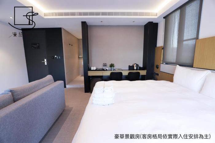 slow town hotel glowing