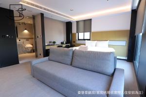 slow town hotel glowing