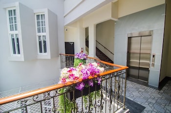 anping kensington hotel
