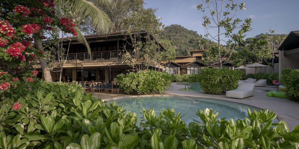 the spa resorts lamai beach