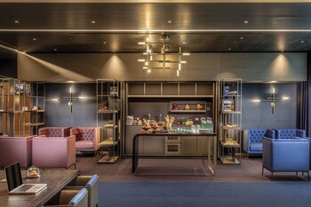 hyatt regency algiers airport