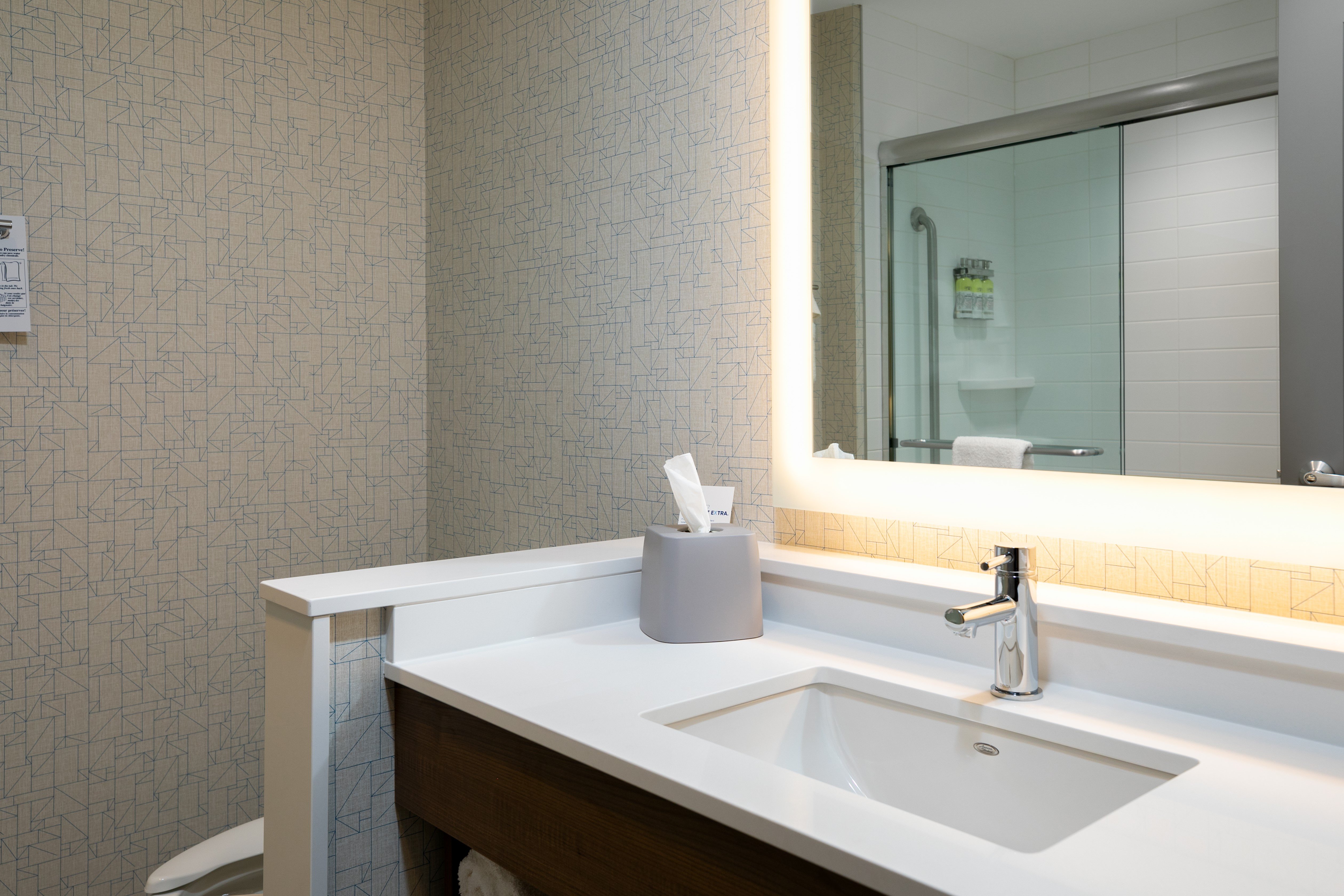 holiday inn express lethbridge southeast an ihg hotel