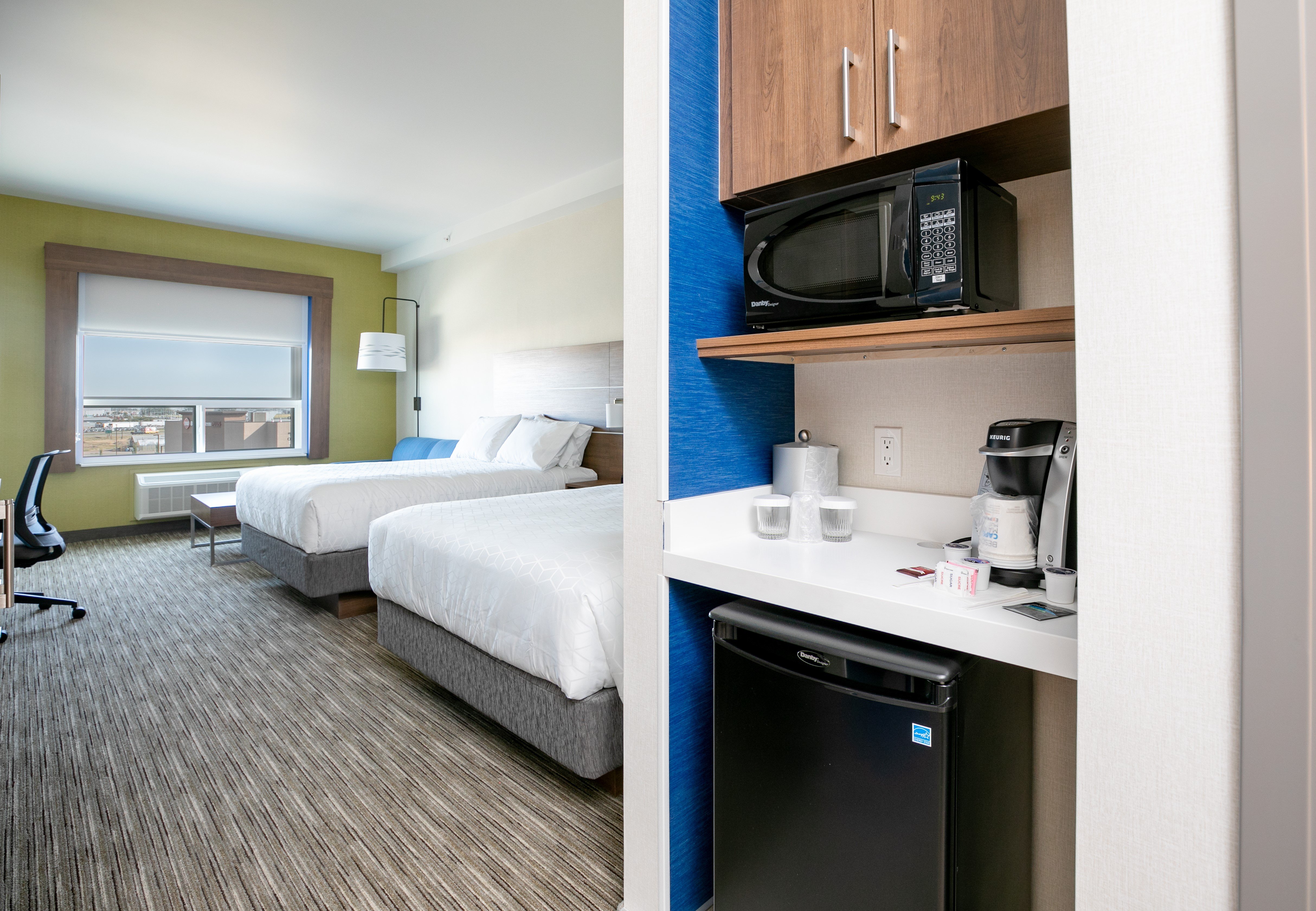 holiday inn express lethbridge southeast an ihg hotel