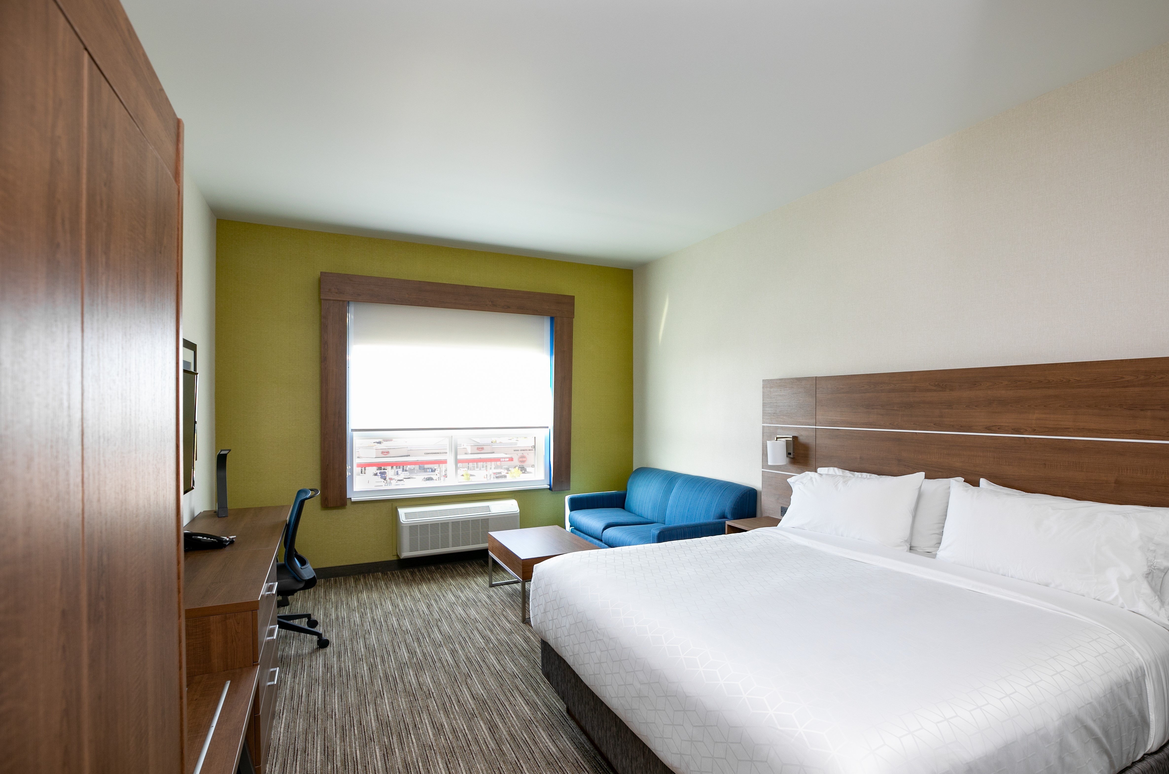 holiday inn express lethbridge southeast an ihg hotel